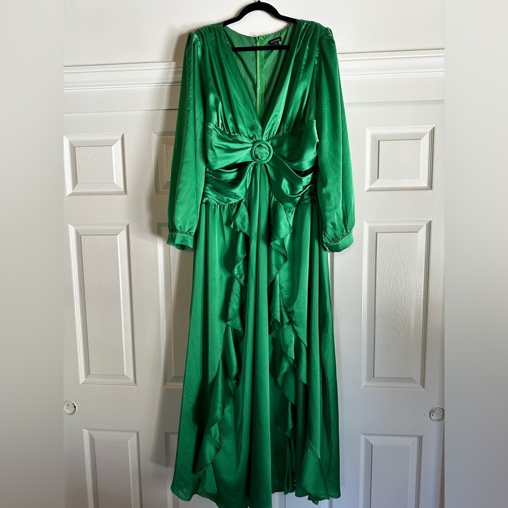 Green Plunge Dress Size 24